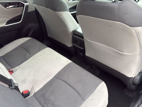 Used 2024 Toyota RAV4 XLE image 36