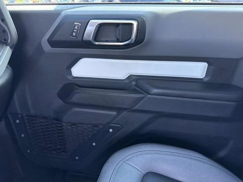 Used 2024 Ford Bronco Big Bend w/ Sasquatch Package AWD/4WD image 19