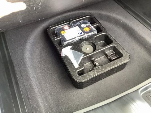 New 2026 Jeep Compass Limited image 29