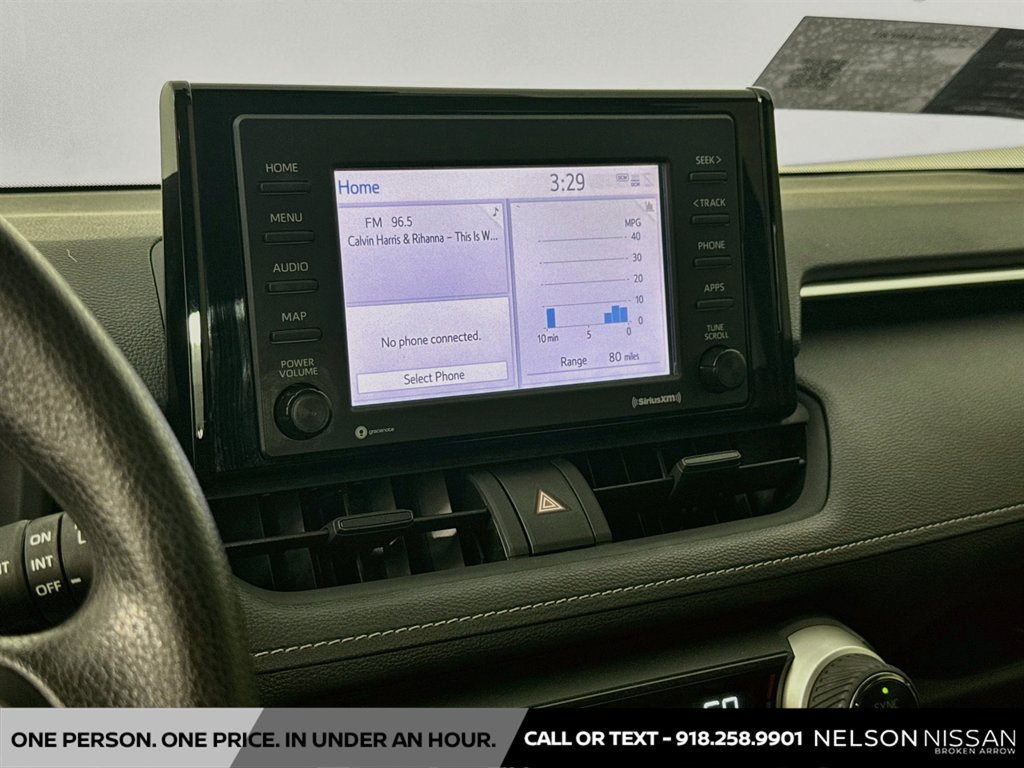Used 2020 Toyota RAV4 XLE FWD image 14