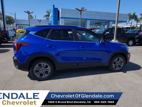 Used 2024 Kia Seltos S FWD image 8