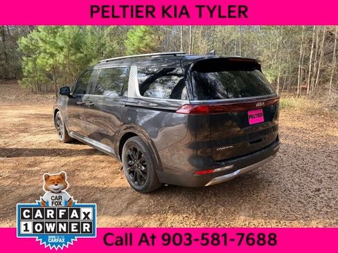 Certified 2024 Kia Carnival SX image 10