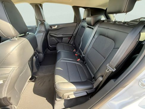 New 2026 Ford Escape Plug-in Hybrid image 11