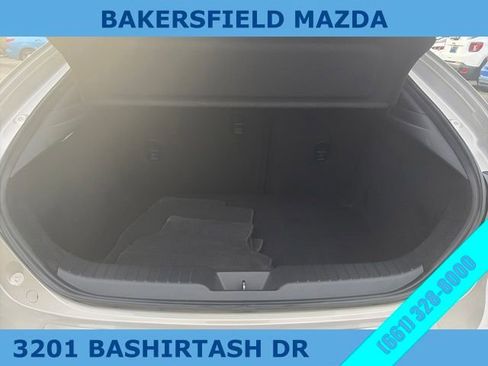 Used 2022 MAZDA MAZDA3 s image 23