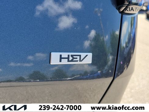 New 2026 Kia Sportage LX FWD image 9