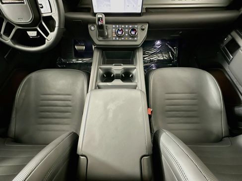 Certified 2025 Land Rover Defender 110 AWD/4WD image 23