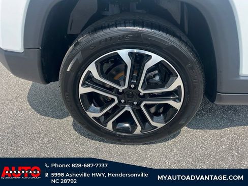 Used 2022 Jeep Compass Limited AWD/4WD image 30