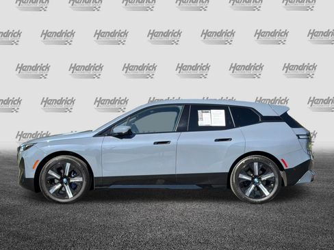 Used 2023 BMW iX xDrive50 w/ Premium Package AWD/4WD image 8