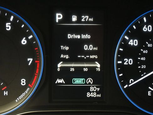 Certified 2022 Hyundai Kona SEL w/ Convenience Package AWD/4WD image 17