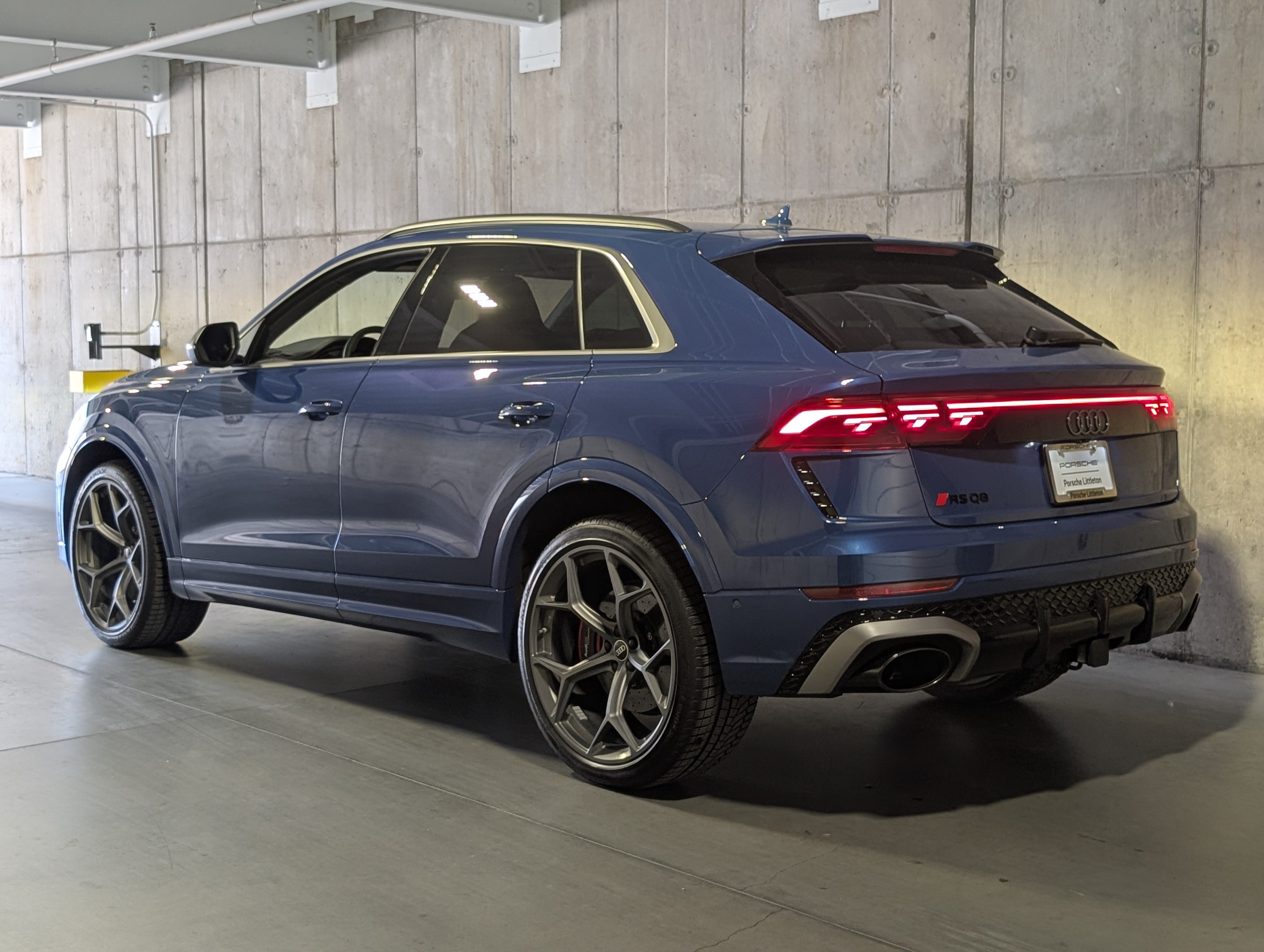 Used 2025 Audi RS Q8 performance AWD/4WD image 41