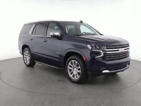 Used 2023 Chevrolet Tahoe Premier AWD/4WD image 2