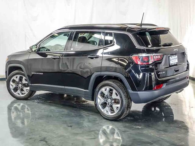 Used 2018 Jeep Compass Limited AWD/4WD image 9