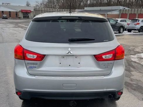 Used 2015 Mitsubishi Outlander Sport ES image 4