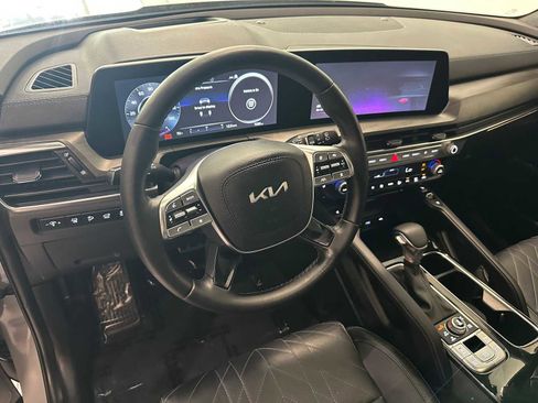 Used 2024 Kia Telluride SX Prestige X-Line AWD/4WD image 2
