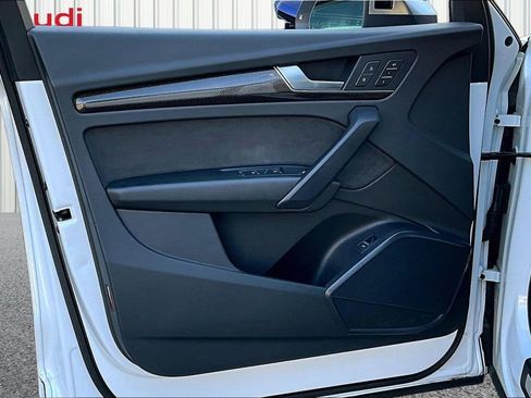 Used 2022 Audi SQ5 Premium w/ Convenience Package image 20