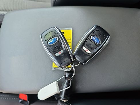 Used 2024 Subaru Crosstrek 2.0i Premium image 37