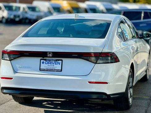 Used 2024 Honda Accord EX image 33
