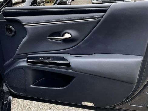 Used 2022 Lexus ES 350 image 22