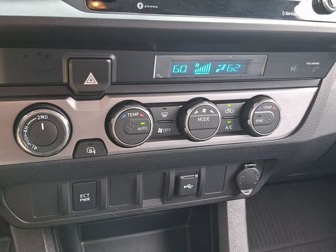 Used 2023 Toyota Tacoma SR AWD/4WD image 17