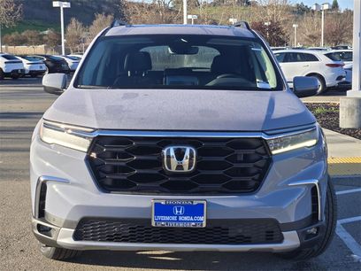 New 2025 Honda Pilot Touring
