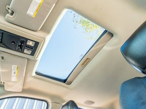 Used 2014 RAM 3500 Laramie image 21