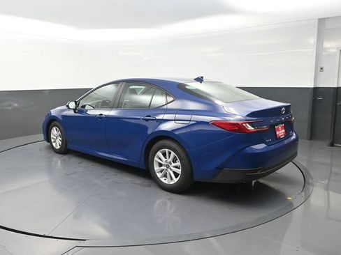 Used 2026 Toyota Camry LE w/ Convenience Package FWD image 6