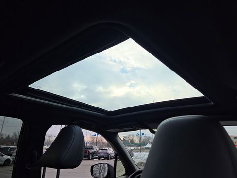 Used 2025 Subaru Forester Touring image 11