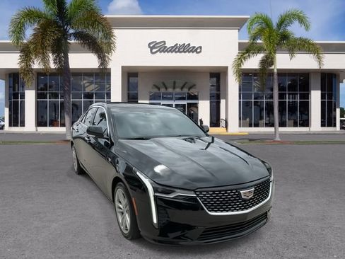 Certified 2023 Cadillac CT4 Luxury RWD image 3