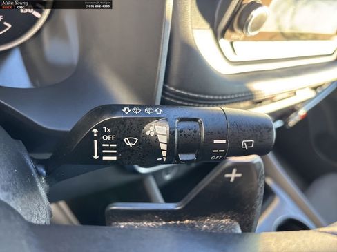 Used 2022 Nissan Rogue S image 21