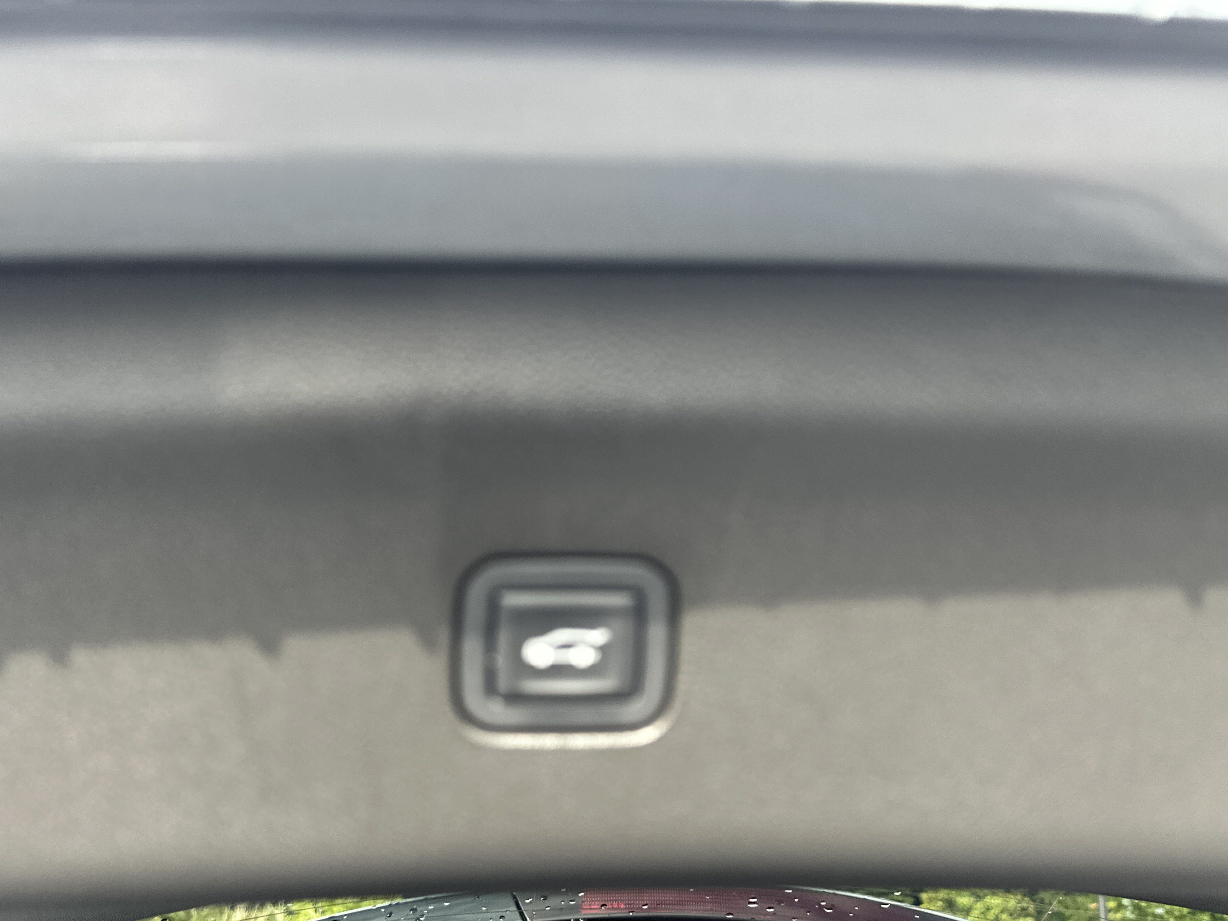 Certified 2023 Buick Enclave Essence w/ Experience Buick Package FWD image 21