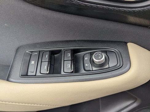 Used 2024 Subaru Outback Premium AWD/4WD image 10