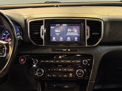 Used 2018 Kia Sportage EX w/ EX Sport Appearance Package image 25