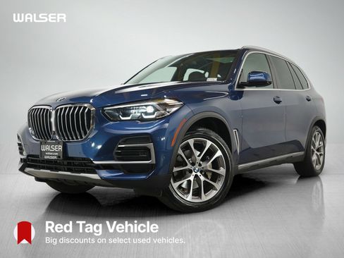 Used 2022 BMW X5 xDrive40i w/ Premium Package image 1