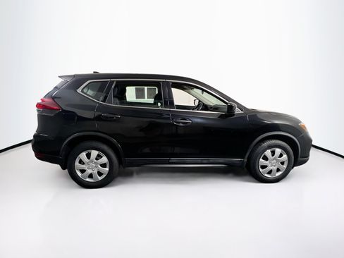 Used 2018 Nissan Rogue S AWD/4WD image 4