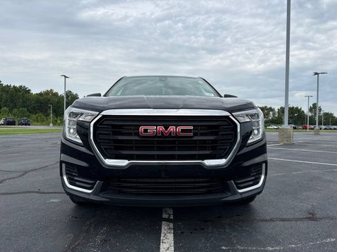 Used 2022 GMC Terrain SLE FWD image 8