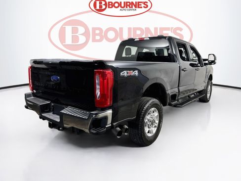 Used 2025 Ford F250 XLT AWD/4WD image 10