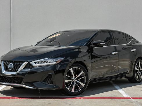 Used 2020 Nissan Maxima 3.5 SV w/ Floor Mat Group FWD image 12