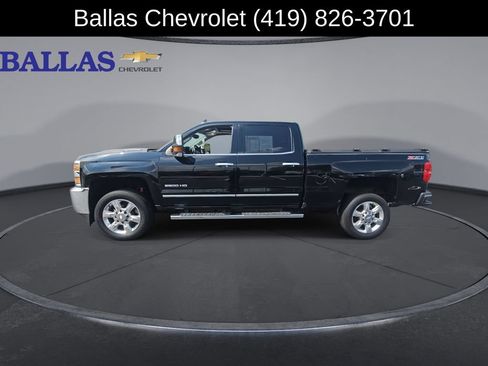 Used 2017 Chevrolet Silverado 2500 LTZ w/ Duramax Plus Package AWD/4WD image 5