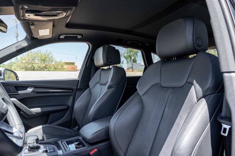 Used 2018 Audi SQ5 Premium Plus AWD/4WD image 10