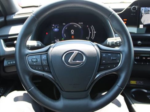 Certified 2025 Lexus UX 300h FWD image 16