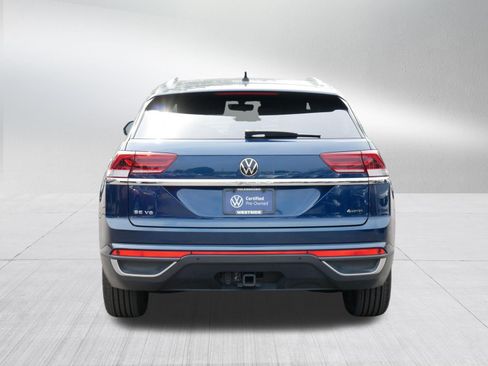 Certified 2023 Volkswagen Atlas Cross Sport SE w/ Panoramic Sunroof Package AWD/4WD image 6