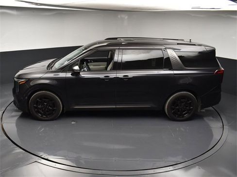 Certified 2025 Kia Carnival SX Prestige image 49