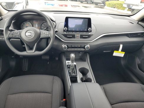 New 2025 Nissan Altima 2.5 S image 14