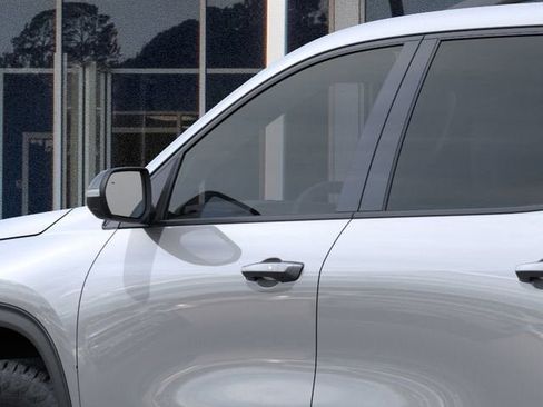 New 2026 Chevrolet Traverse Z71 w/ Enhanced Driving Package AWD/4WD image 12
