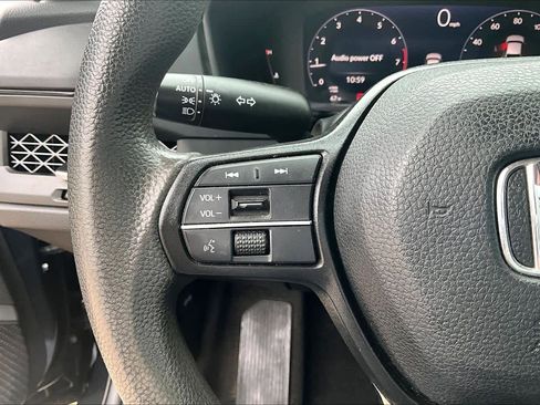 Used 2023 Honda Accord EX image 24