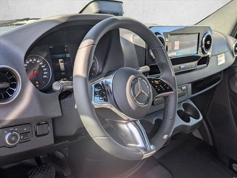 New 2026 Mercedes-Benz Sprinter 2500 image 3