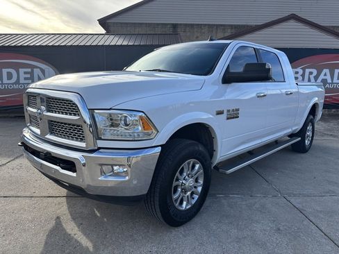 Used 2018 RAM 2500 Laramie w/ Protection Group image 3