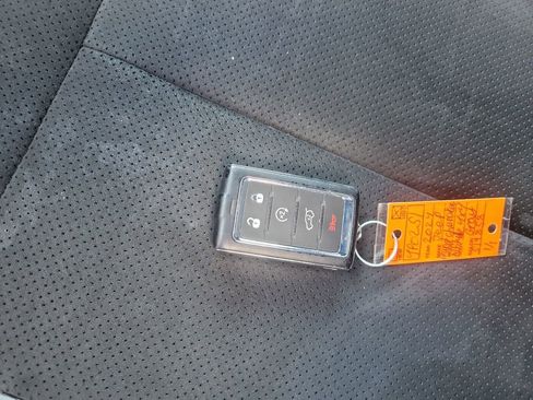 Used 2024 Jeep Grand Cherokee Altitude image 27