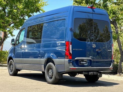 Used 2024 Mercedes-Benz Sprinter 144 Cargo image 5