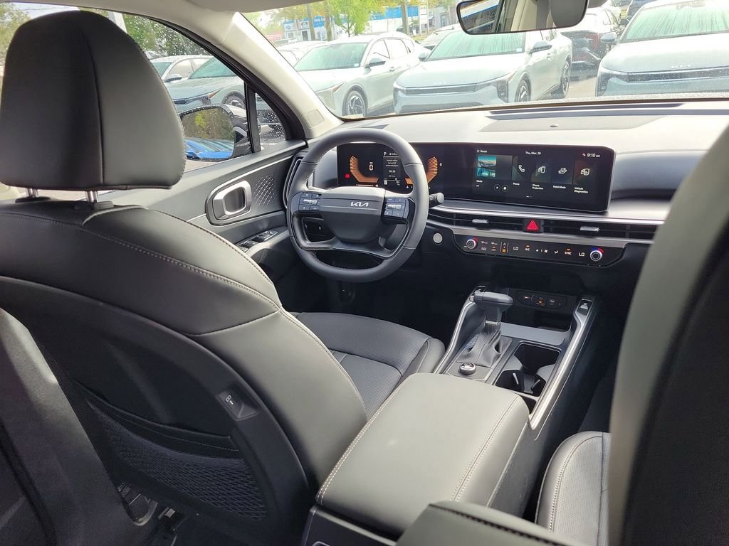 New 2026 Kia Sorento S FWD image 13